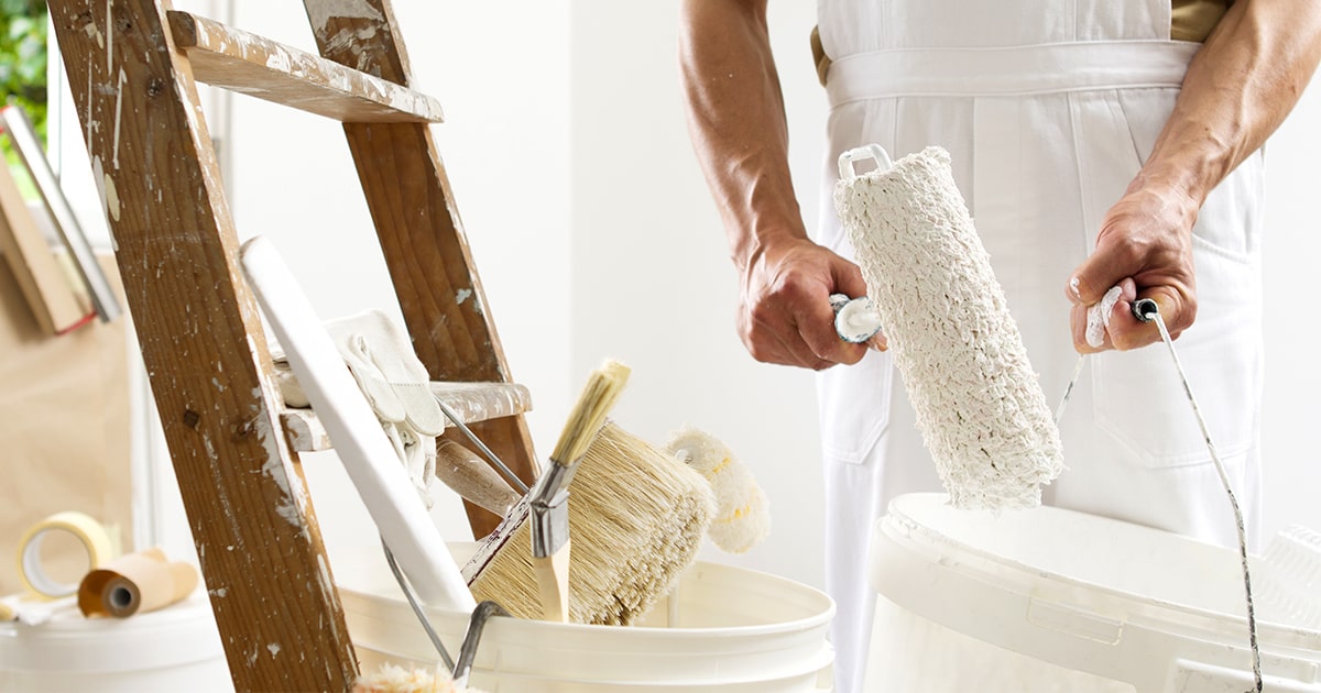 painting house interior